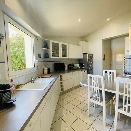 La Avec Piscine Villa