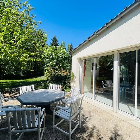 La Avec Piscine Villa